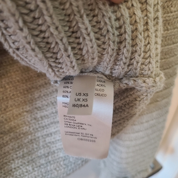 Free People Maerlie pullover in pebble - Picture 7 of 8